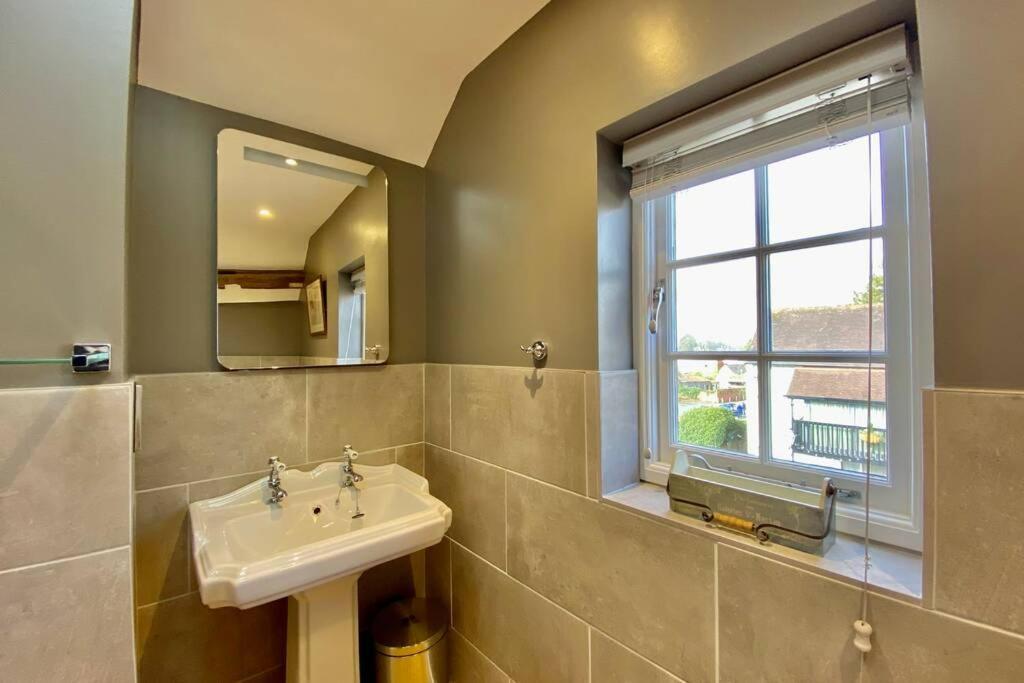 Tilly'S A Perfect Apartment In The Market Town Of Ledbury Extérieur photo