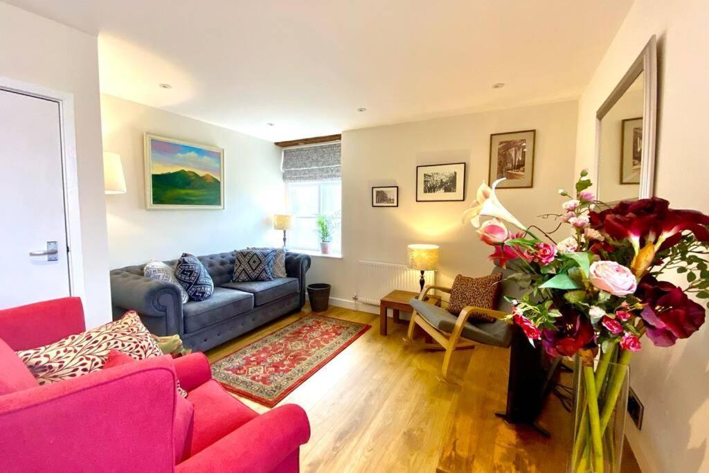 Tilly'S A Perfect Apartment In The Market Town Of Ledbury Extérieur photo